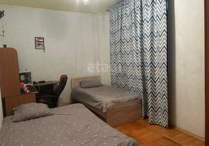 4-к квартира, вторичка, 130м2, 1/4 этаж