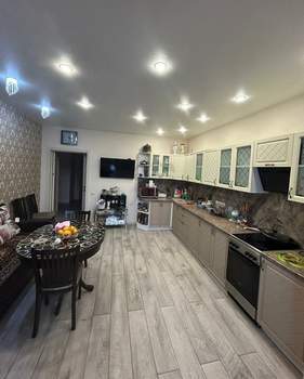 2-к квартира, вторичка, 65м2, 12/14 этаж