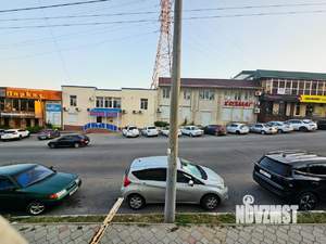 2-к квартира, вторичка, 52м2, 1/9 этаж