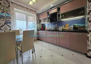 4-к квартира, вторичка, 95м2, 9/9 этаж