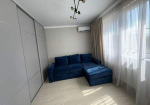 2-к квартира, вторичка, 49м2, 1/23 этаж