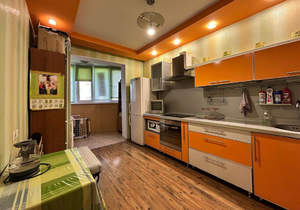 2-к квартира, вторичка, 72м2, 8/17 этаж