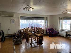 4-к квартира, вторичка, 140м2, 3/9 этаж