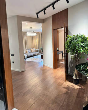 2-к квартира, вторичка, 90м2, 8/19 этаж
