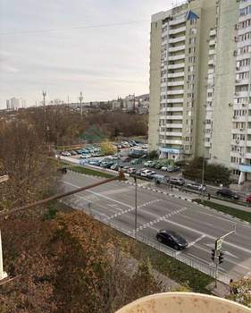 3-к квартира, вторичка, 63м2, 6/10 этаж