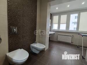 4-к квартира, вторичка, 119м2, 8/17 этаж