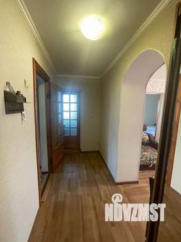 3-к квартира, вторичка, 54м2, 2/2 этаж