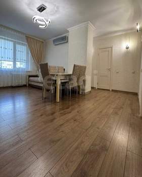 3-к квартира, вторичка, 78м2, 4/10 этаж