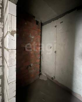 3-к квартира, вторичка, 76м2, 14/23 этаж