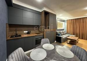 2-к квартира, вторичка, 102м2, 1/4 этаж