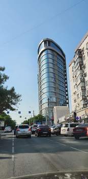 3-к квартира, вторичка, 124м2, 6/17 этаж