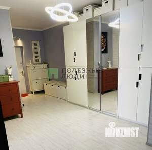 2-к квартира, вторичка, 80м2, 1/5 этаж