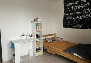 3-к квартира, вторичка, 76м2, 1/16 этаж