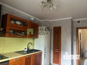 2-к квартира, вторичка, 62м2, 2/10 этаж