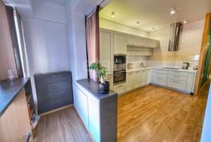 2-к квартира, вторичка, 74м2, 3/17 этаж