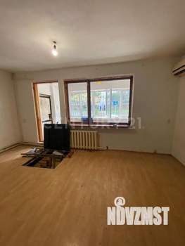 3-к квартира, вторичка, 58м2, 1/7 этаж
