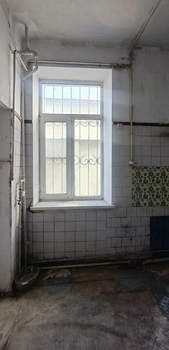 3-к квартира, вторичка, 54м2, 1/3 этаж