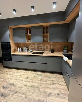 2-к квартира, вторичка, 73м2, 9/17 этаж