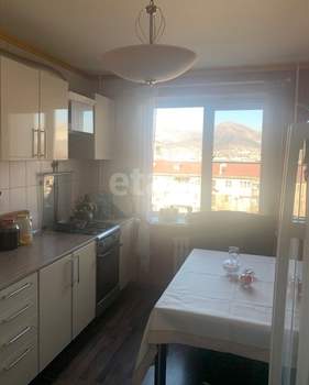 3-к квартира, вторичка, 63м2, 5/9 этаж