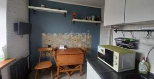 4-к квартира, вторичка, 76м2, 2/9 этаж