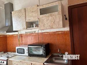 3-к квартира, вторичка, 65м2, 1/2 этаж