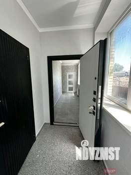 2-к квартира, вторичка, 60м2, 1/3 этаж