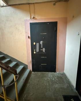 3-к квартира, вторичка, 63м2, 1/2 этаж