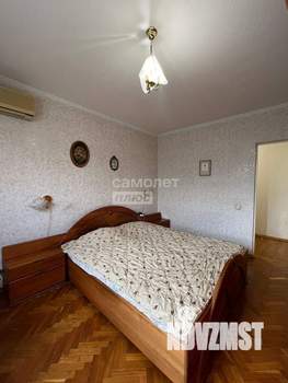4-к квартира, вторичка, 140м2, 3/9 этаж