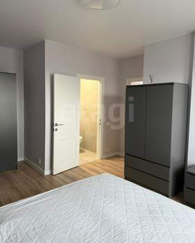 3-к квартира, вторичка, 80м2, 11/23 этаж