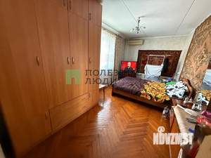 2-к квартира, вторичка, 49м2, 1/5 этаж