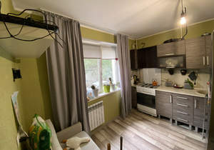 1-к квартира, вторичка, 37м2, 1/10 этаж