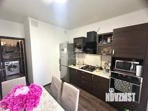 1-к квартира, вторичка, 40м2, 9/9 этаж