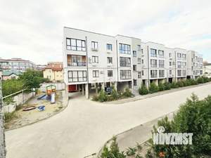 3-к квартира, вторичка, 97м2, 2/4 этаж