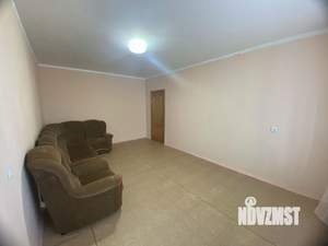 2-к квартира, вторичка, 52м2, 1/10 этаж