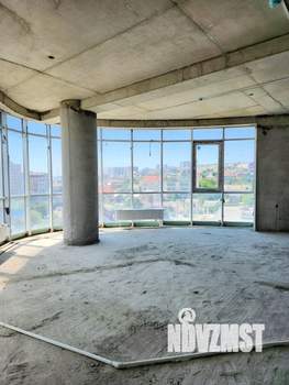 3-к квартира, вторичка, 124м2, 6/17 этаж