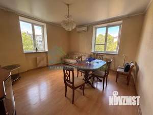 3-к квартира, вторичка, 76м2, 3/3 этаж