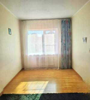 2-к квартира, вторичка, 62м2, 4/10 этаж