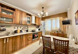 3-к квартира, вторичка, 78м2, 9/17 этаж