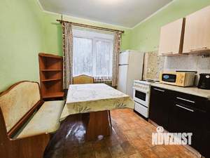 2-к квартира, вторичка, 52м2, 1/9 этаж