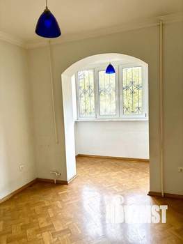 4-к квартира, вторичка, 88м2, 2/5 этаж