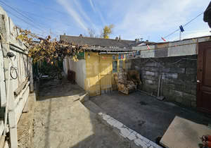 2-к квартира, вторичка, 18м2, 1/1 этаж