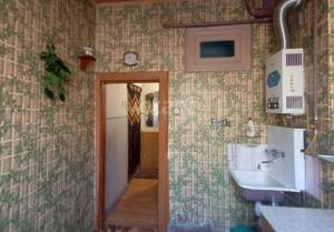 2-к квартира, вторичка, 42м2, 1/2 этаж