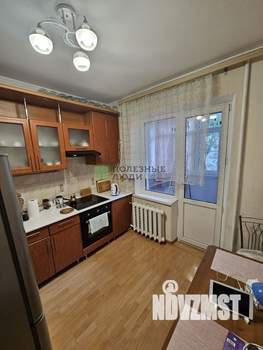 2-к квартира, вторичка, 52м2, 1/5 этаж