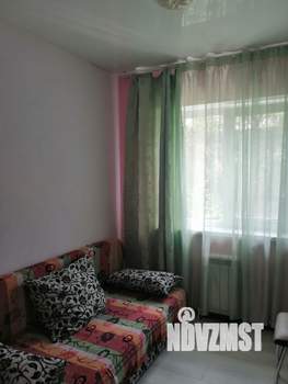 3-к квартира, вторичка, 45м2, 2/2 этаж