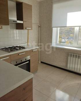 2-к квартира, вторичка, 52м2, 10/10 этаж