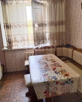 3-к квартира, вторичка, 63м2, 3/9 этаж