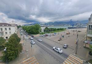 3-к квартира, вторичка, 73м2, 4/1 этаж