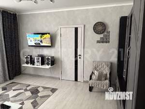 3-к квартира, вторичка, 65м2, 1/4 этаж