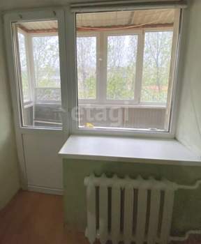 4-к квартира, вторичка, 62м2, 4/4 этаж