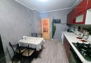 4-к квартира, вторичка, 80м2, 10/10 этаж